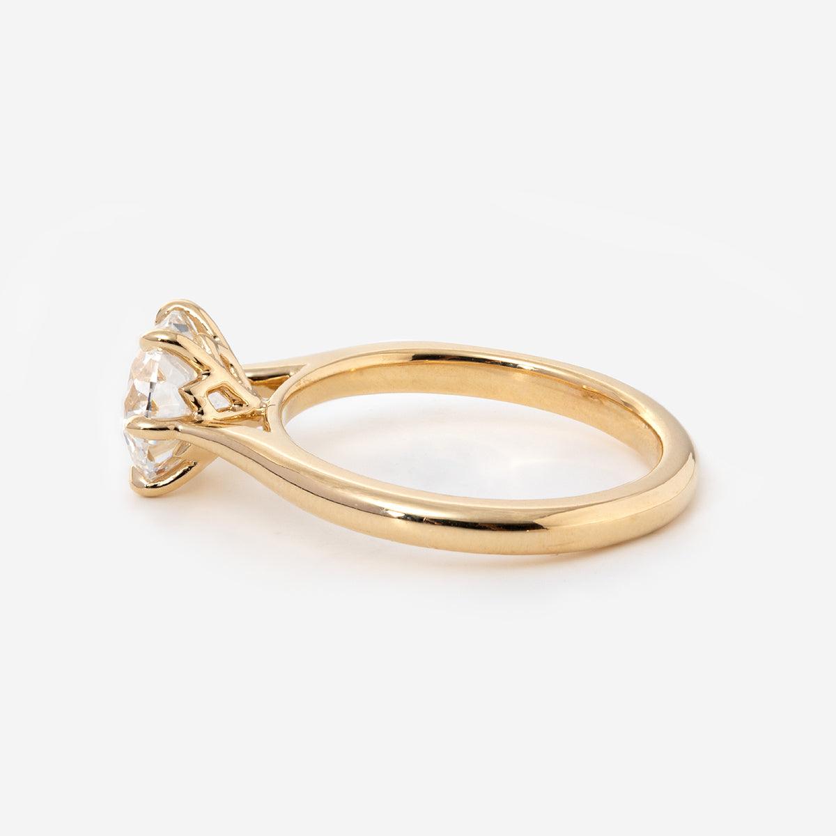 14K Yellow Gold 2 Carat Solitaire Diamond Ring Bridal Set with Round Lab Diamond and Floral Setting 14K Yellow Gold 2 Carat Solitaire Diamond Ring Bridal Set with Round Lab Diamond and Floral Setting