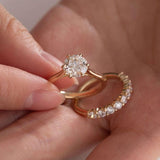 14K Yellow Gold 2 Carat Solitaire Diamond Ring Bridal Set with Round Lab Diamond and Floral Setting 14K Yellow Gold 2 Carat Solitaire Diamond Ring Bridal Set with Round Lab Diamond and Floral Setting