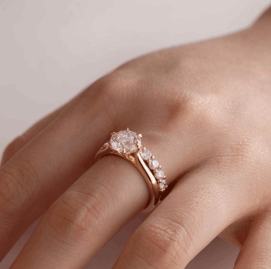 14K Yellow Gold 2 Carat Solitaire Diamond Ring Bridal Set with Round Lab Diamond and Floral Setting 14K Yellow Gold 2 Carat Solitaire Diamond Ring Bridal Set with Round Lab Diamond and Floral Setting