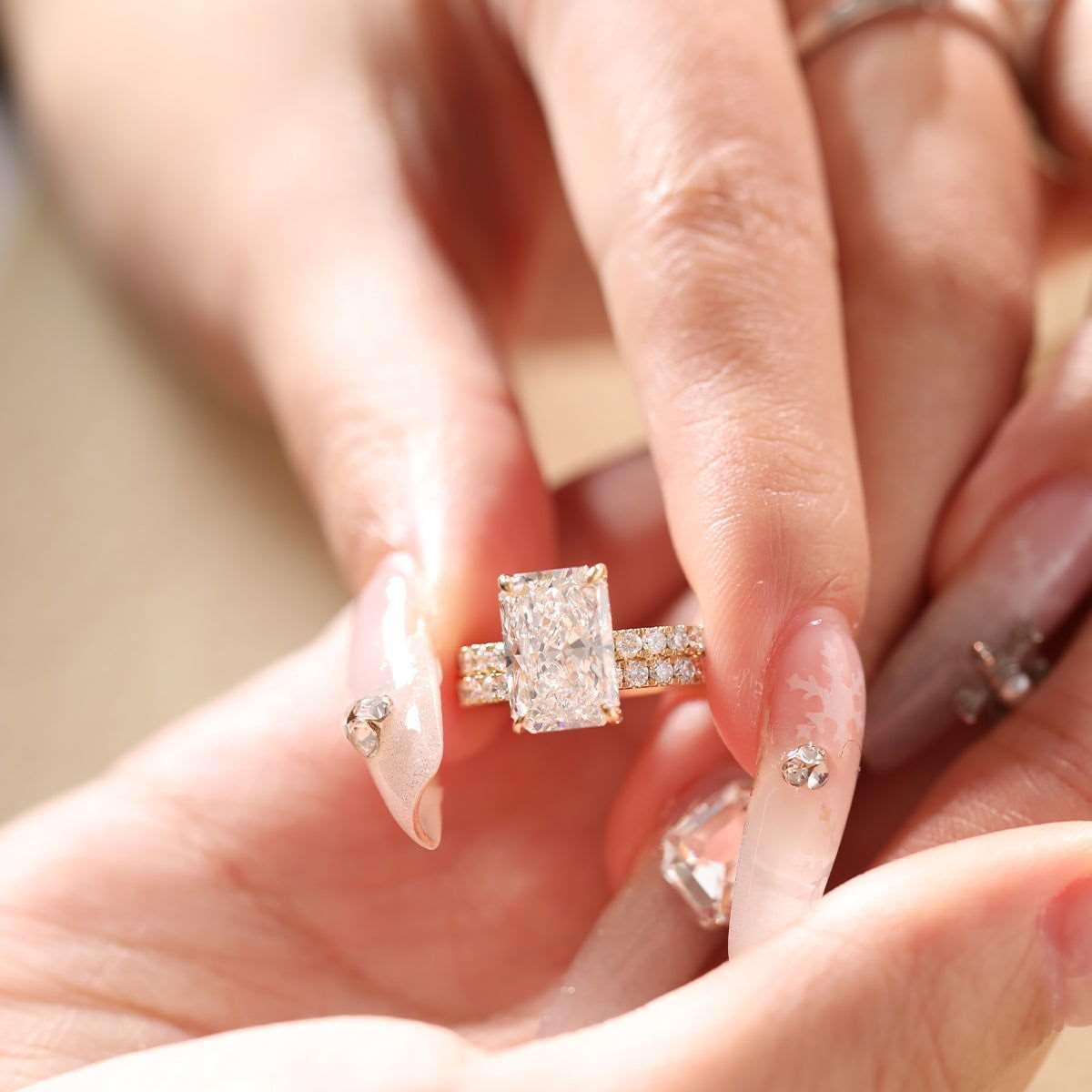 14K Yellow Gold 3ct Radiant Cut Lab Diamond 4 Prongs Basket Setting Bridal Set Rings 14K Yellow Gold 3ct Radiant Cut Lab Diamond 4 Prongs Basket Setting Bridal Set Rings