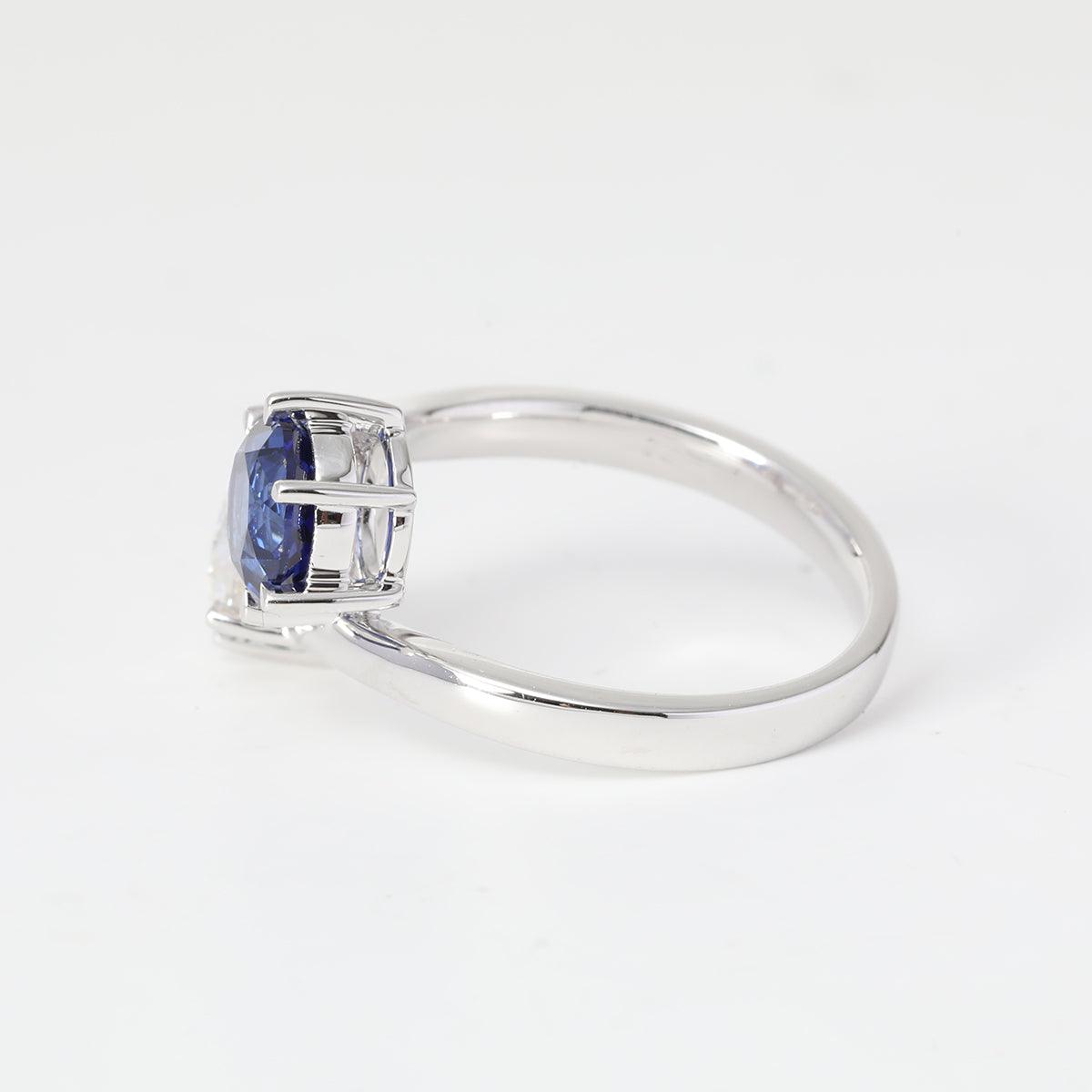 14K White Gold Round Cut Lab Diamond & Lab Sapphire Toi et Moi Ring 14K White Gold Round Cut Lab Diamond & Lab Sapphire Toi et Moi Ring