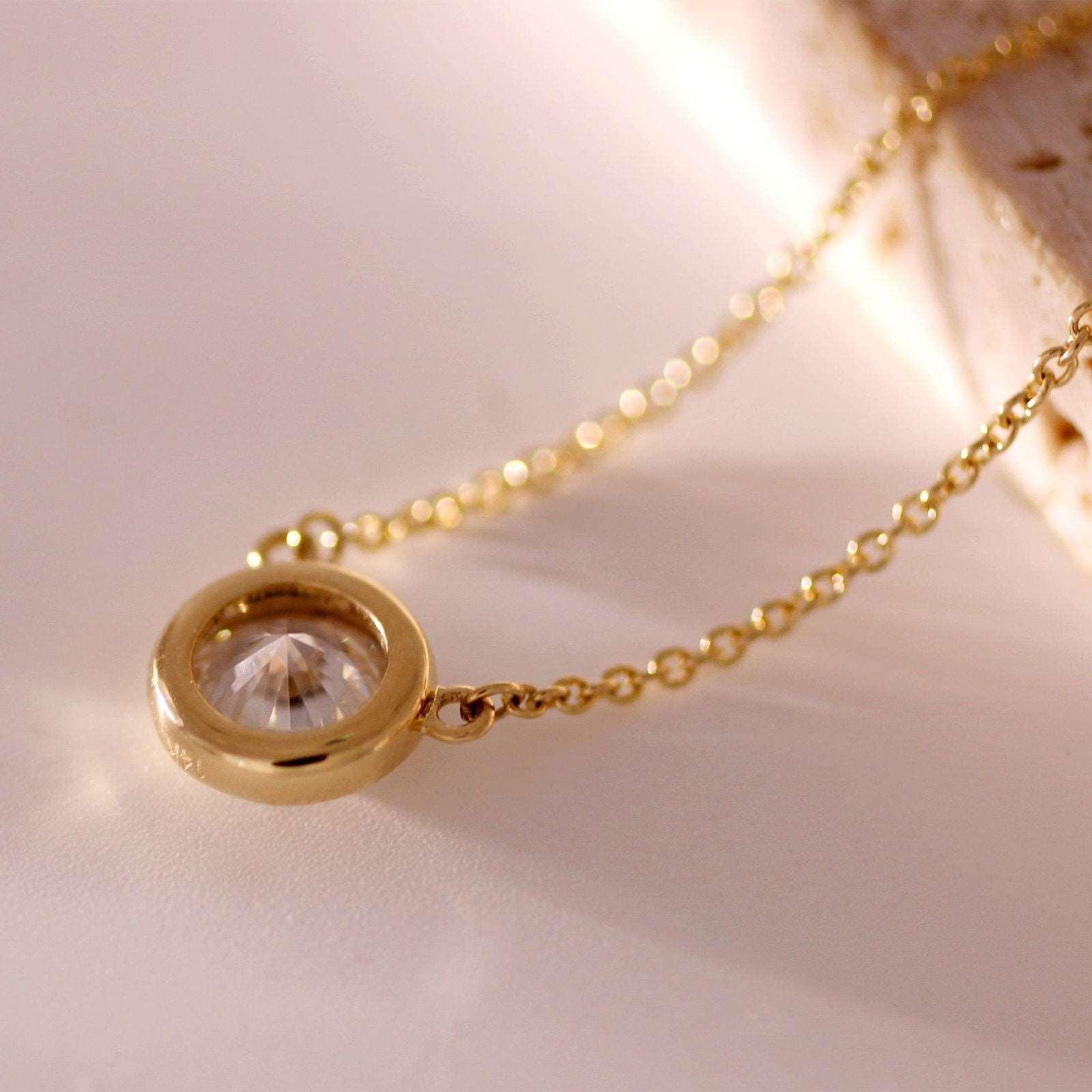 14K Yellow Gold Round Lab Diamond Bezel Necklace 14K Yellow Gold Round Lab Diamond Bezel Necklace