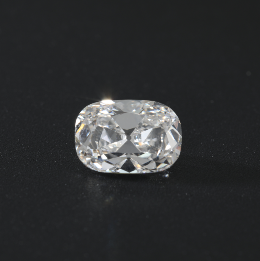 3.3ct Elongated Old Mine Cut Lab Diamond E VS NO.821 3.3ct Elongated Old Mine Cut Lab Diamond E VS NO.821