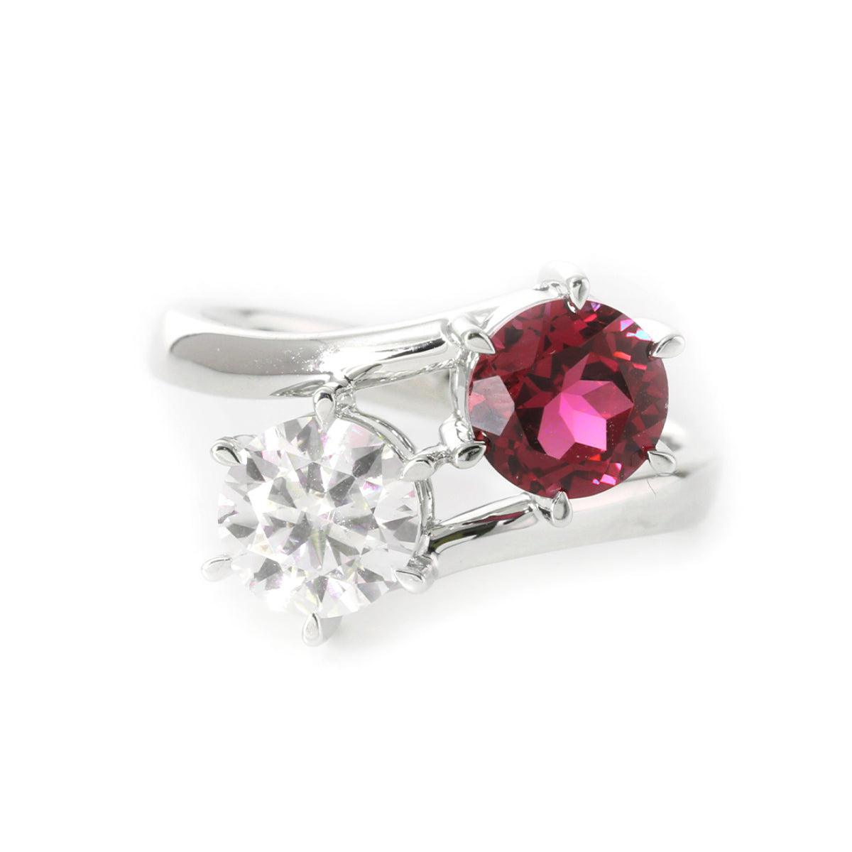 18K White Gold Round Cut Lab Diamond & Lab Ruby Toi et Moi Ring 18K White Gold Round Cut Lab Diamond & Lab Ruby Toi et Moi Ring