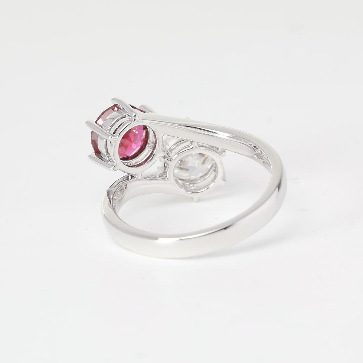 18K White Gold Round Cut Lab Diamond & Lab Ruby Toi et Moi Ring 18K White Gold Round Cut Lab Diamond & Lab Ruby Toi et Moi Ring