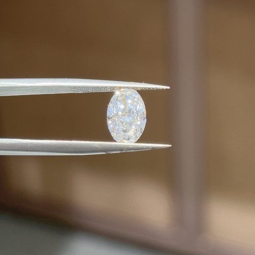 2.34ct Crushed-ice Oval Cut Lab Diamond F VS NO.910 2.34ct Crushed-ice Oval Cut Lab Diamond F VS NO.910