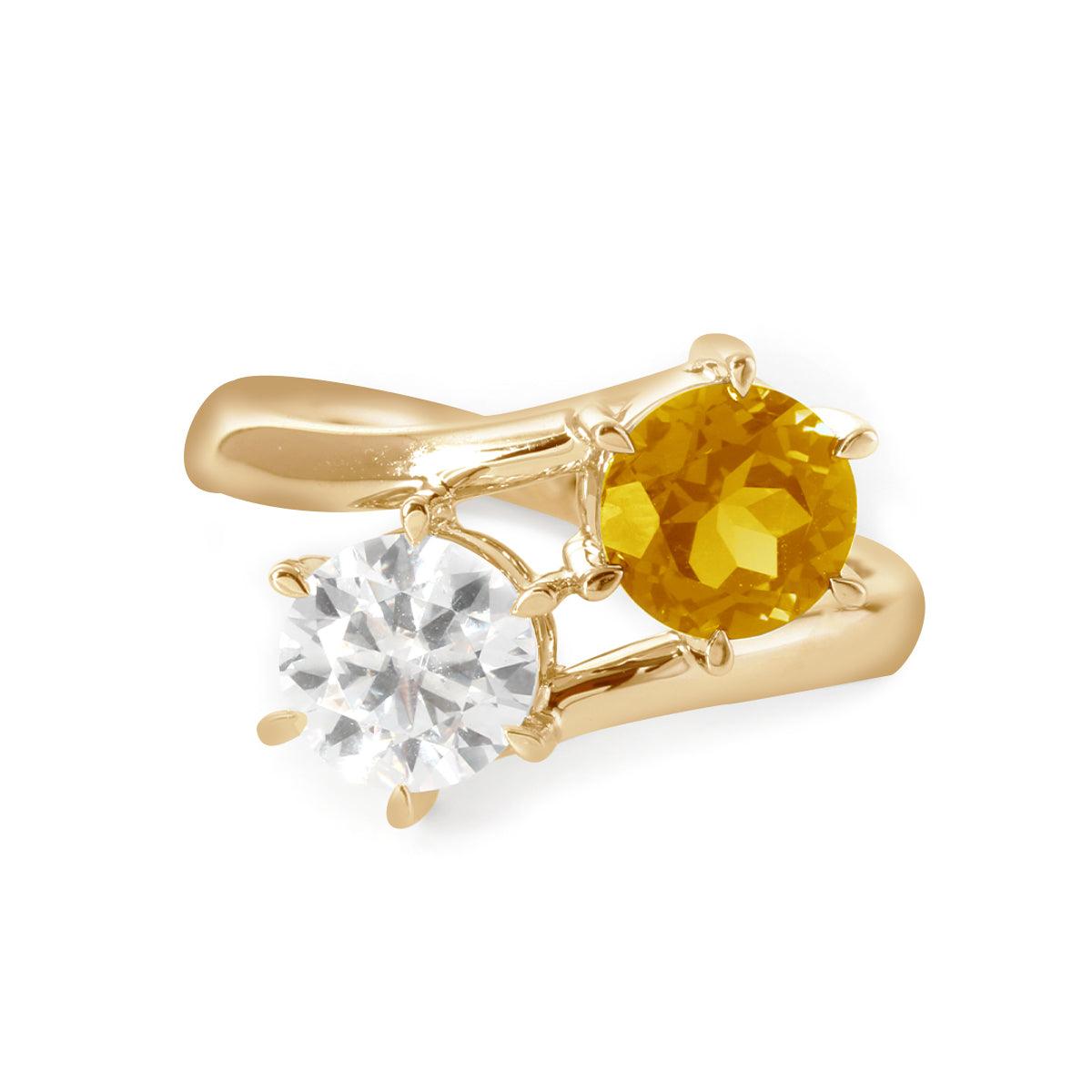 18K White Gold Round Cut Lab Diamond & Citrine Toi et Moi Ring 18K White Gold Round Cut Lab Diamond & Citrine Toi et Moi Ring