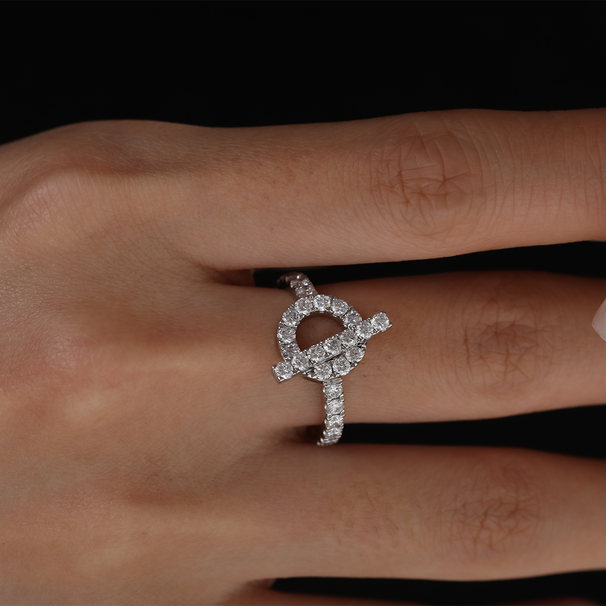 Platinum Round Lab Diamond Buckle-Inspired Ring Platinum Round Lab Diamond Buckle-Inspired Ring