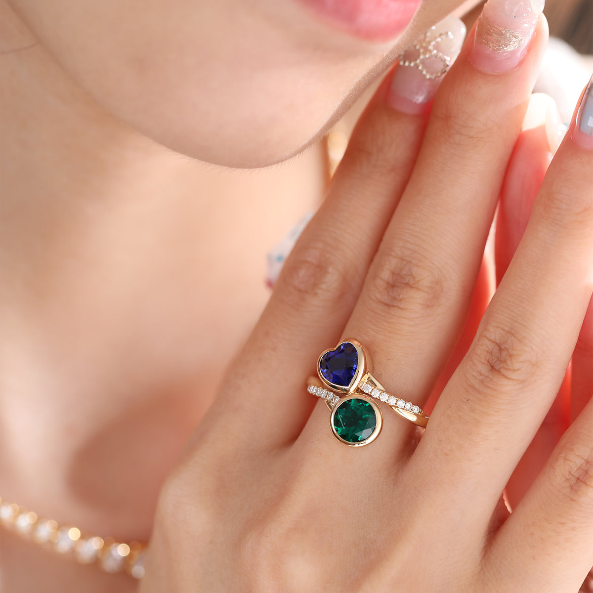 14K Yellow Gold Heart Lab Sapphire and Round Zambian Lab Emerald Toi et Moi Ring with Twist Band 14K Yellow Gold Heart Lab Sapphire and Round Zambian Lab Emerald Toi et Moi Ring with Twist Band