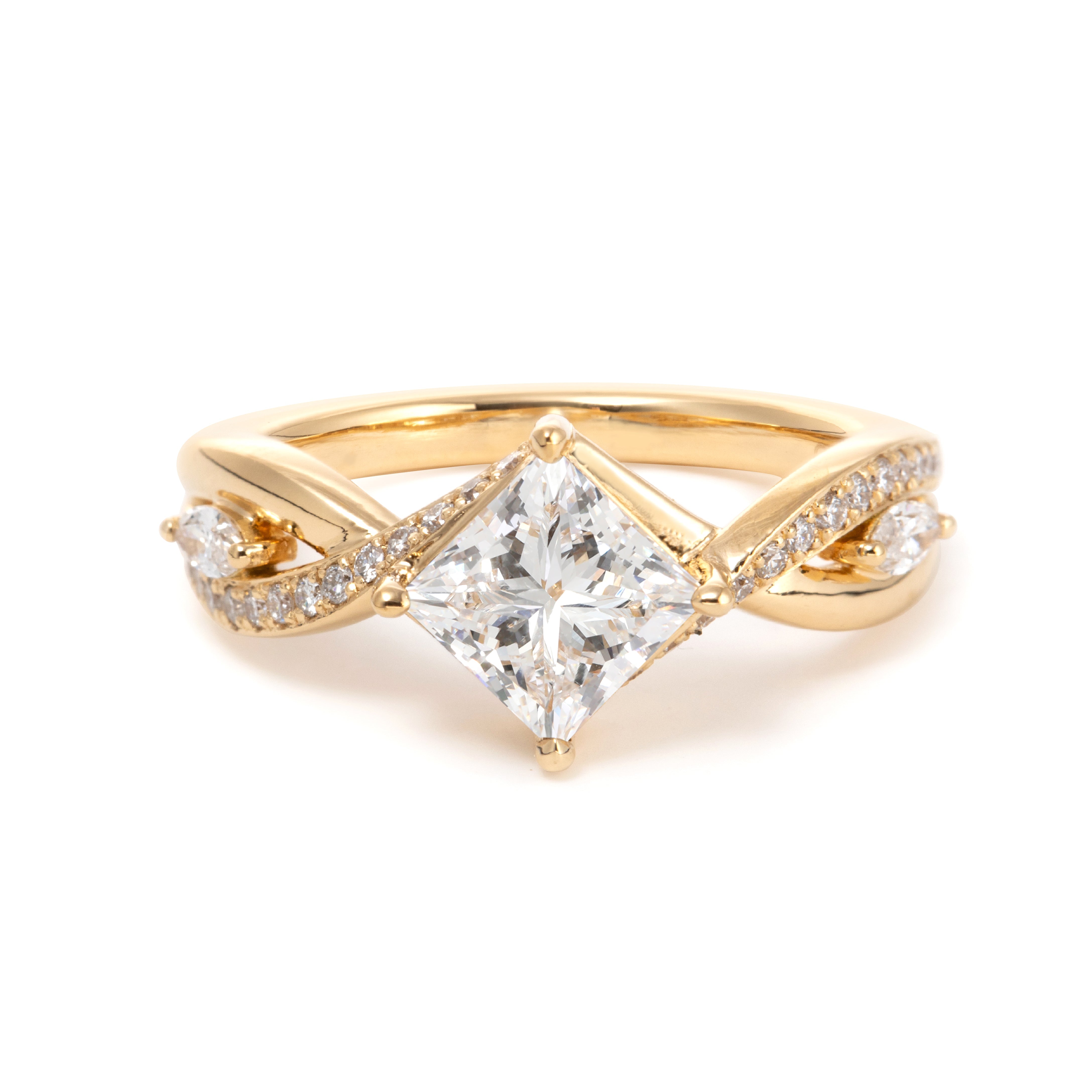 18K Yellow Gold 1.5ct Princess Cut Lab Diamond 4 Claw Prongs Vintage Ring with Round and Marquise Cut Lab Diamond Side-stones 18K Yellow Gold 1.5ct Princess Cut Lab Diamond 4 Claw Prongs Vintage Ring with Round and Marquise Cut Lab Diamond Side-stones