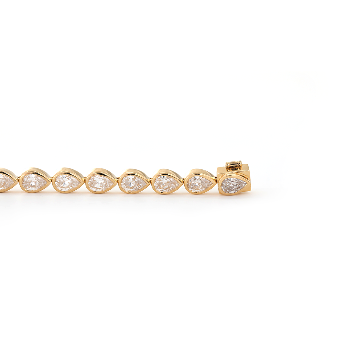 18K Yellow Gold Pear Shape Lab Diamond Bezel Tennis Bracelet 18K Yellow Gold Pear Shape Lab Diamond Bezel Tennis Bracelet