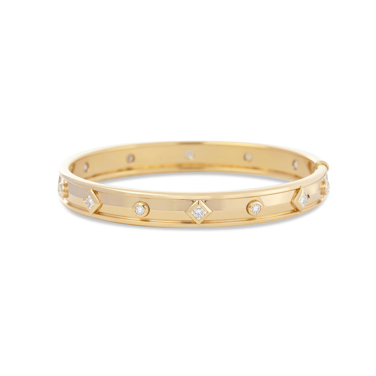 18K Yellow Gold Round Cut and Princess Cut Lab Diamond Bezel Bangle Bracelet 18K Yellow Gold Round Cut and Princess Cut Lab Diamond Bezel Bangle Bracelet
