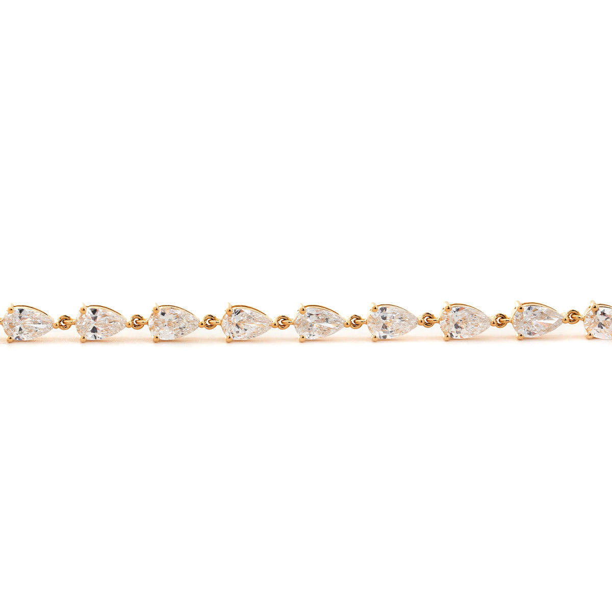 18K Yellow Gold Pear Lab Diamond 9 Stone Chain Bracelet 18K Yellow Gold Pear Lab Diamond 9 Stone Chain Bracelet
