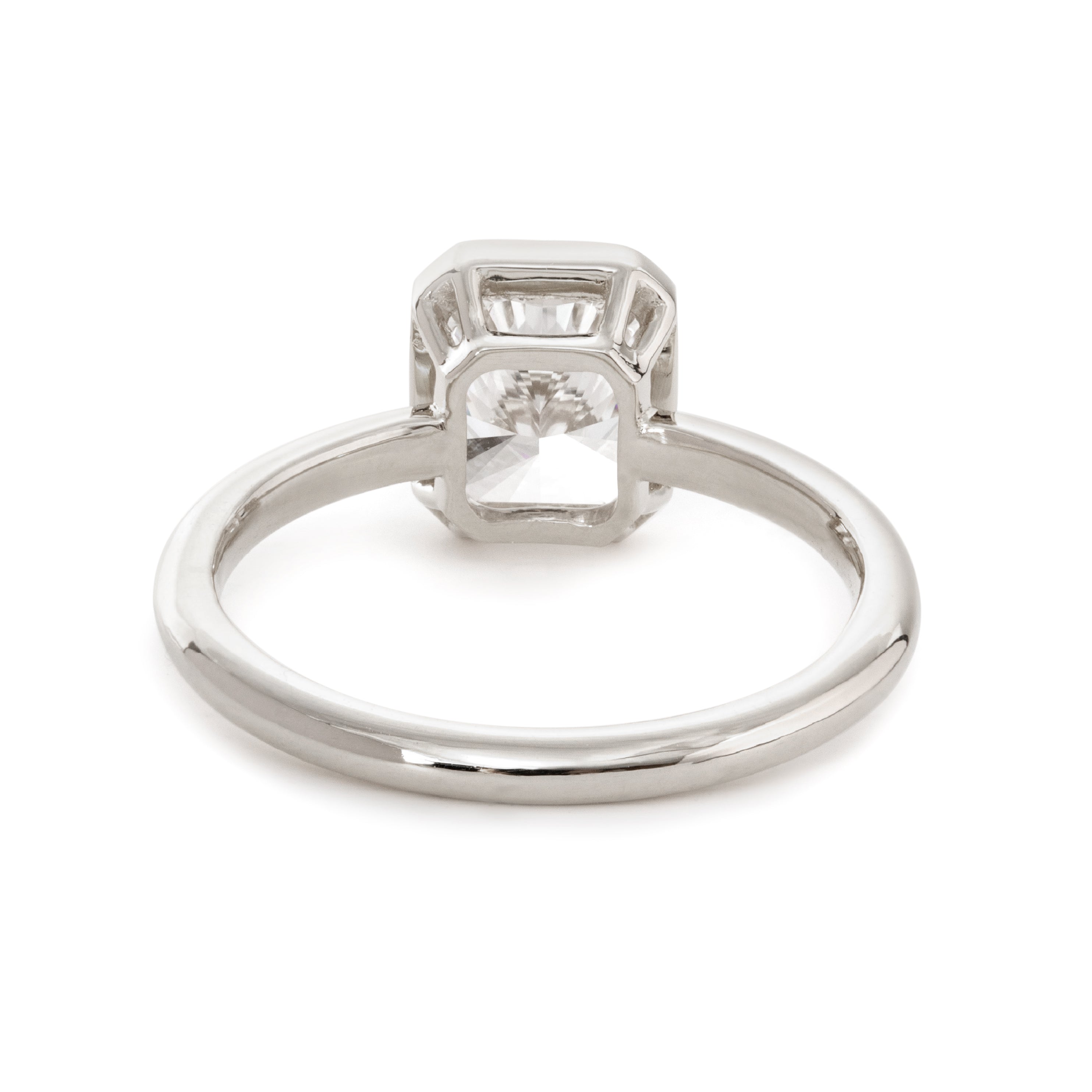 14K Yellow Gold 1.5ct Radiant Cut Lab Diamond Bezel Setting Solitaire Ring 14K Yellow Gold 1.5ct Radiant Cut Lab Diamond Bezel Setting Solitaire Ring