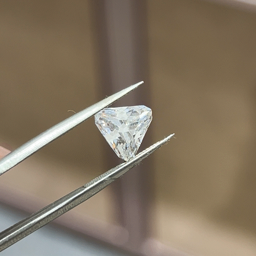 2.85ct Shield Cut Lab Diamond E VS NO.657 2.85ct Shield Cut Lab Diamond E VS NO.657