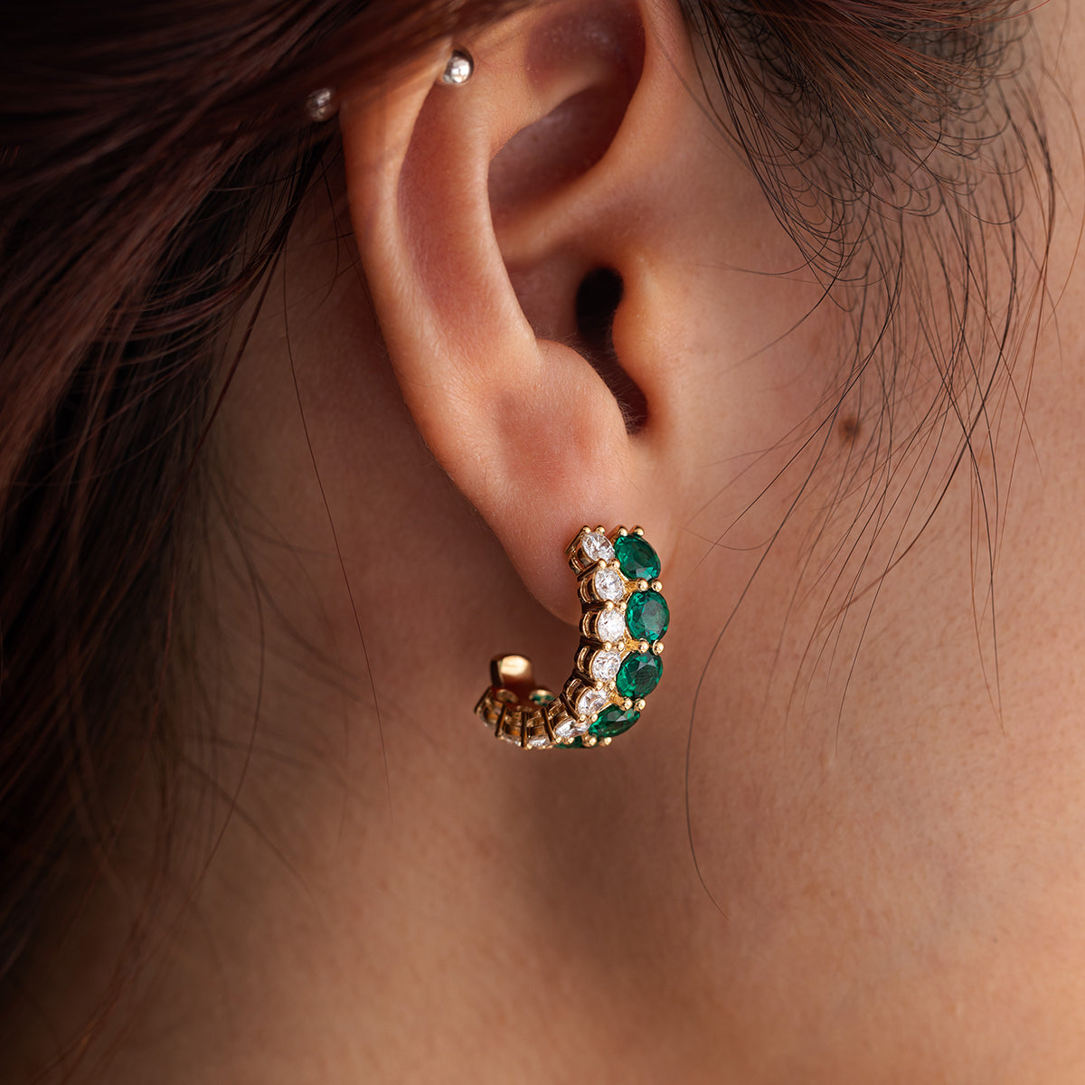 18K Yellow Gold Round Lab Diamond and Round Lab Zambian Emerald Stud Earrings 18K Yellow Gold Round Lab Diamond and Round Lab Zambian Emerald Stud Earrings