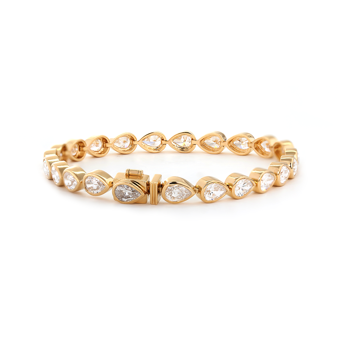 18K Yellow Gold Pear Shape Lab Diamond Bezel Tennis Bracelet 18K Yellow Gold Pear Shape Lab Diamond Bezel Tennis Bracelet