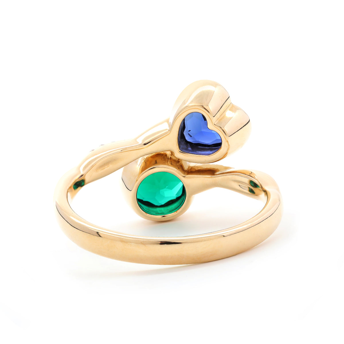 14K Yellow Gold Heart Lab Sapphire and Round Zambian Lab Emerald Toi et Moi Ring with Twist Band 14K Yellow Gold Heart Lab Sapphire and Round Zambian Lab Emerald Toi et Moi Ring with Twist Band
