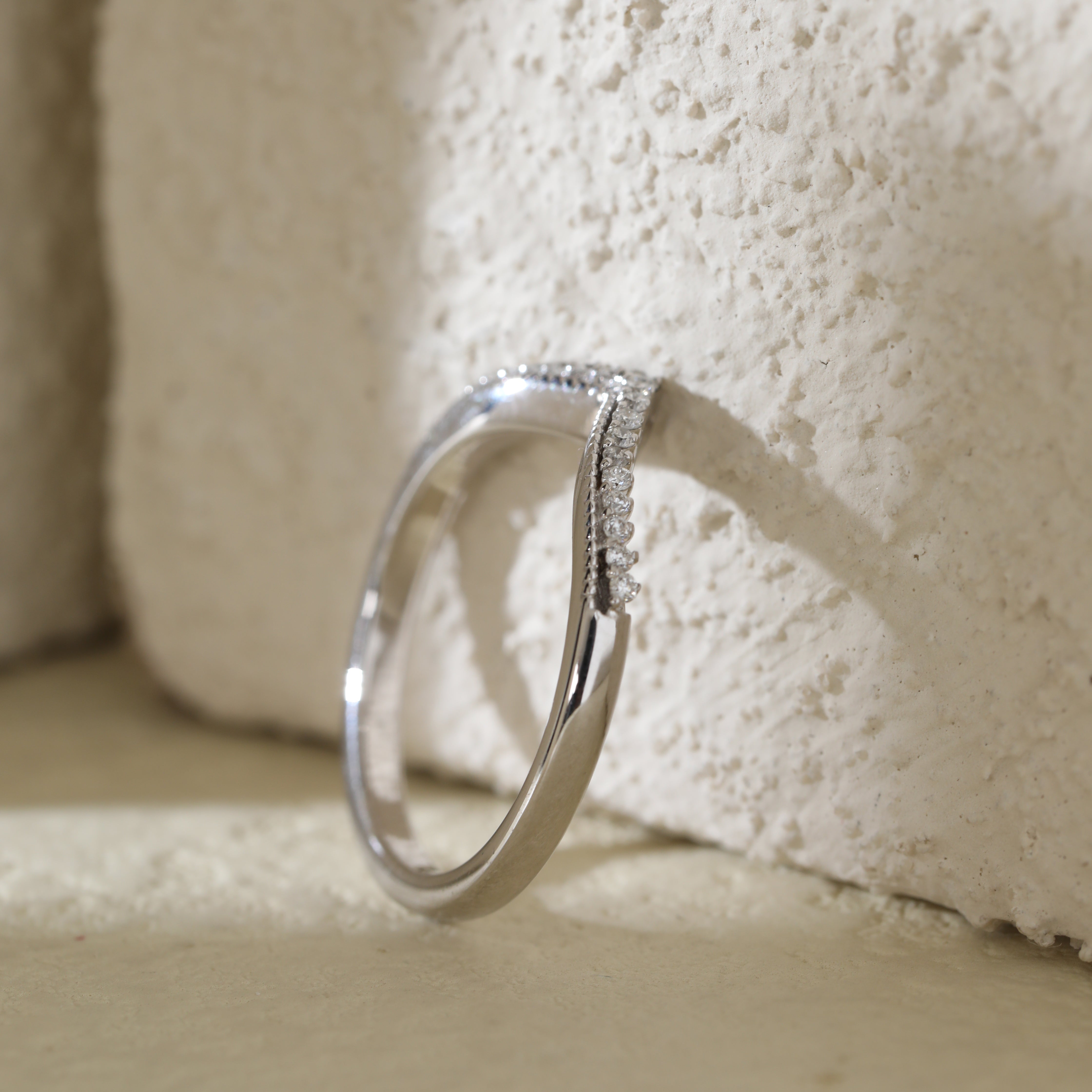 14K White Gold Round Lab Diamond V-shape Millegrain Wedding Ring 14K White Gold Round Lab Diamond V-shape Millegrain Wedding Ring