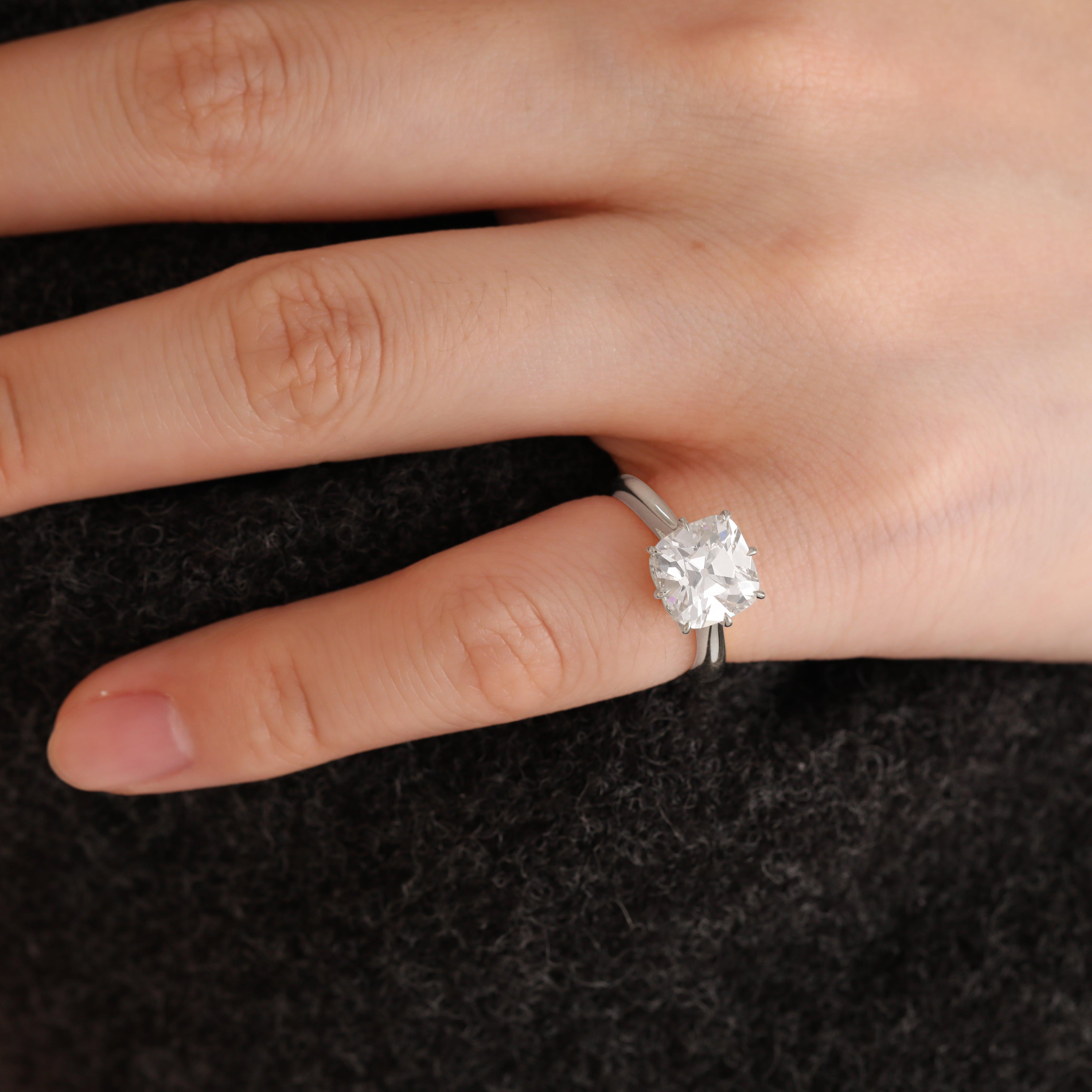 14k Yellow Gold 2.5ct Old Mine Cut Cushion Lab Diamond 8 Prongs Basket Solitaire Ring 18K White Gold 14k Yellow Gold 2.5ct Old Mine Cut Cushion Lab Diamond 8 Prongs Basket Solitaire Ring 18K White Gold