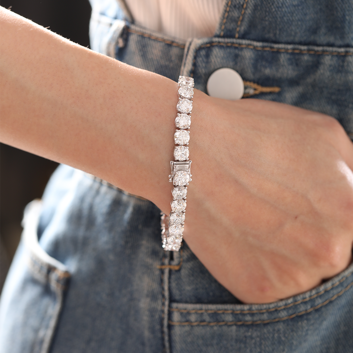 14K White Gold 6mm Round Brilliant Cut Lab Diamond 4 Round Prong Basket Tennis Bracelet 14K White Gold 6mm Round Brilliant Cut Lab Diamond 4 Round Prong Basket Tennis Bracelet