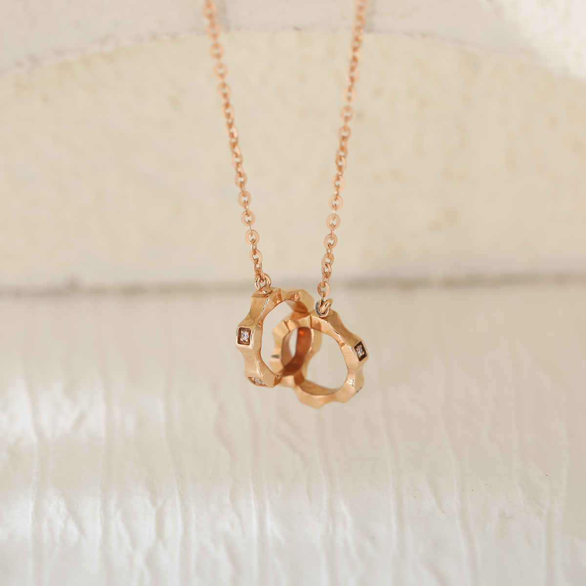 14K Rose Gold Toi et Moi Wheel Gear Pendant Necklace with Round Lab Dimaond 14K Rose Gold Toi et Moi Wheel Gear Pendant Necklace with Round Lab Dimaond