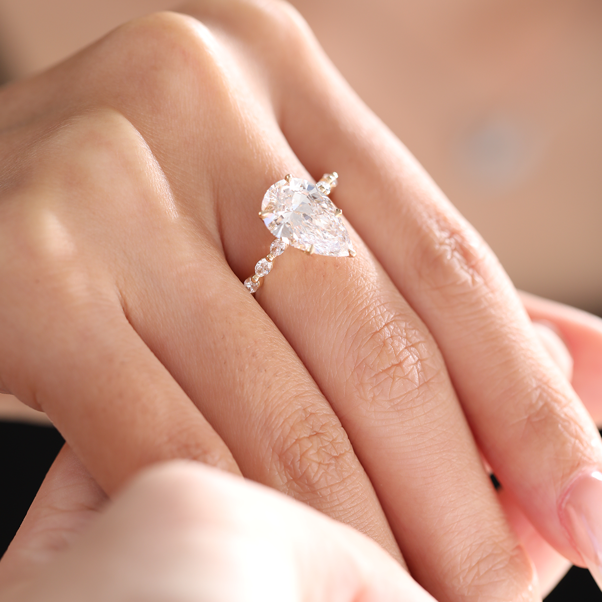 14K Yellow Gold 3ct Pear Cut Lab Diamond 5 Claw Prongs Floral Basket Engagement Ring with Marquise Cut and Round Cut Diamond Side-stones 14K Yellow Gold 3ct Pear Cut Lab Diamond 5 Claw Prongs Floral Basket Engagement Ring with Marquise Cut and Round Cut Diamond Side-stones