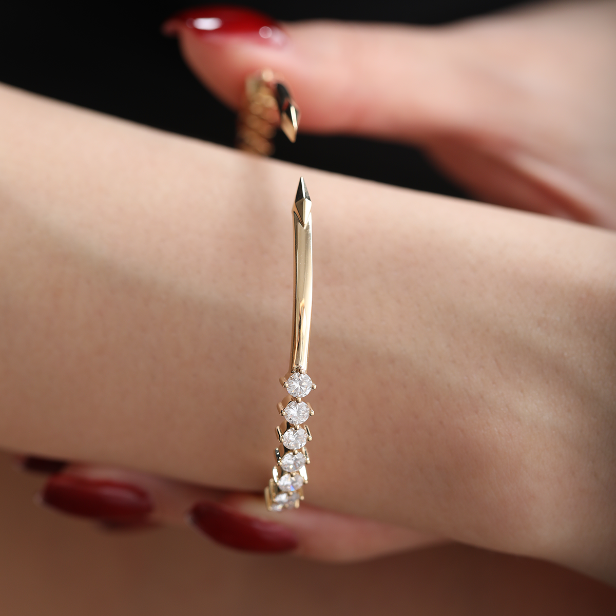 18K Yellow Gold Round Cut Lab Diamond Open Bangle Bracelet 18K Yellow Gold Round Cut Lab Diamond Open Bangle Bracelet