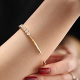 18K Yellow Gold Round Cut Lab Diamond Open Bangle Bracelet 18K Yellow Gold Round Cut Lab Diamond Open Bangle Bracelet