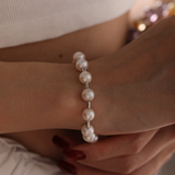 14K White Gold Near-round Fresh-water Pearl Bracelet 14K White Gold Near-round Fresh-water Pearl Bracelet